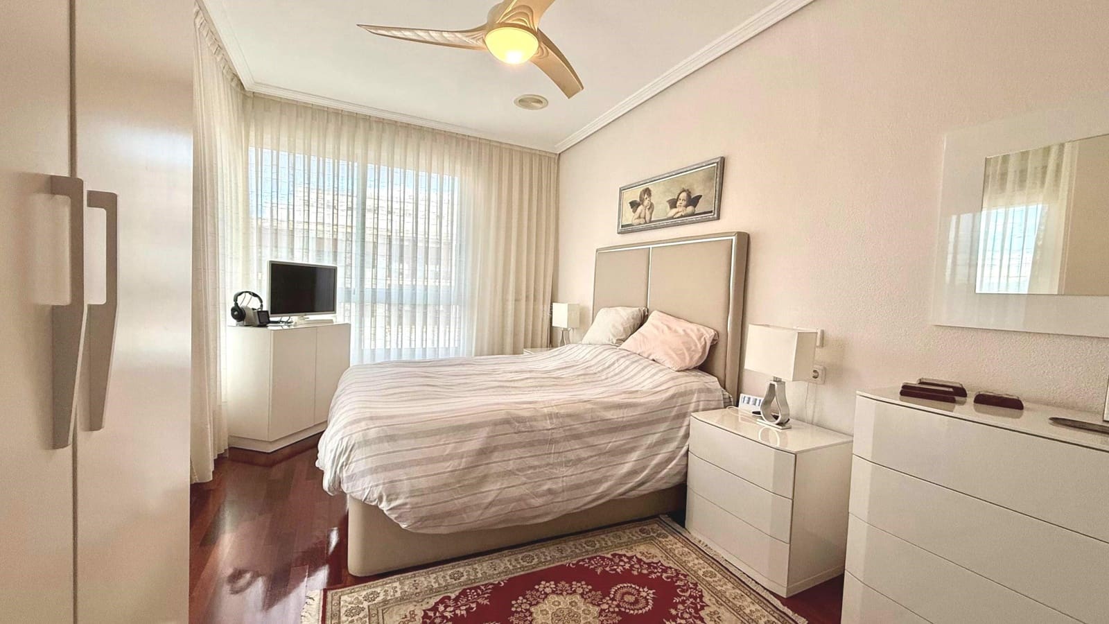 4 bedroom Apartment for sale in Murcia city with garage - € 620,000 (Ref: 9830473)