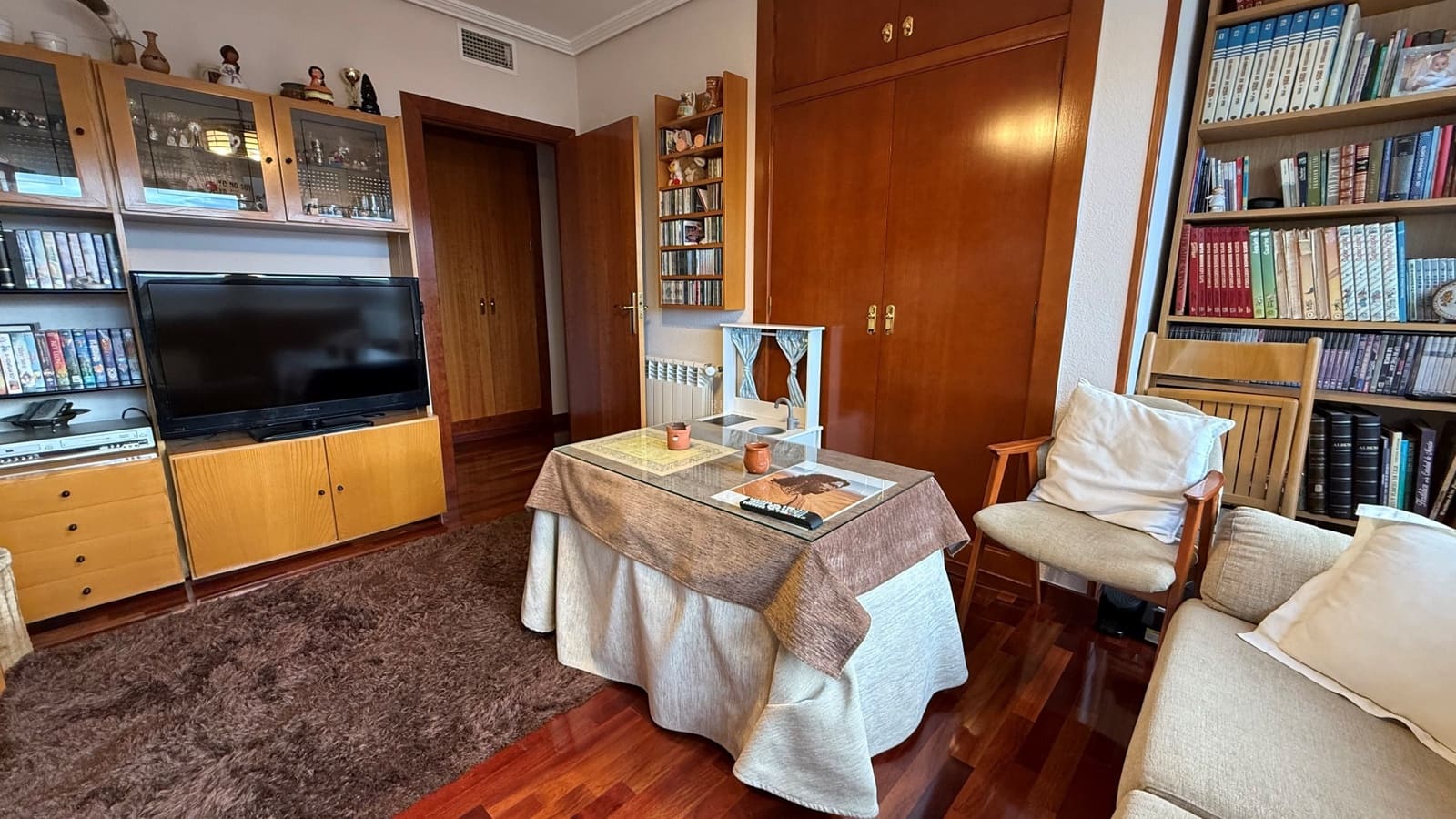 4 bedroom Apartment for sale in Murcia city with garage - € 620,000 (Ref: 9830473)