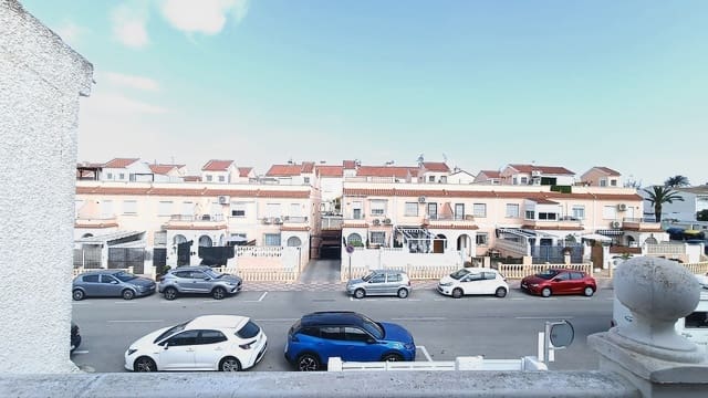 3 Zimmer Bungalow zu verkaufen in Santa Pola mit Pool - 175.000 € (Ref: 9832925)