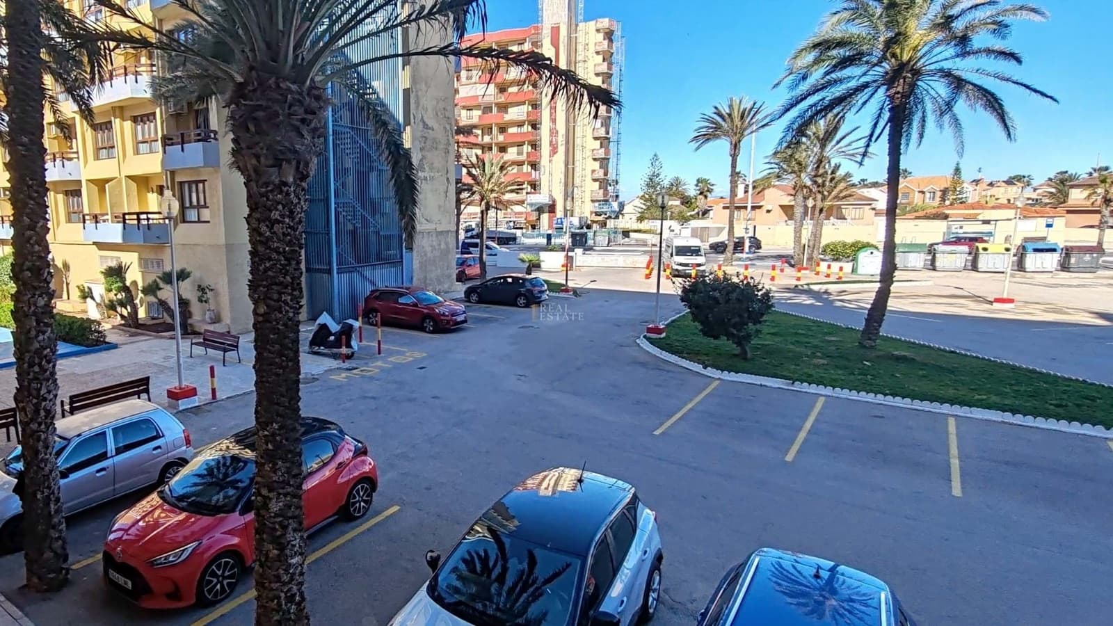 1 chambre Appartement à vendre à La Manga del Mar Menor avec piscine garage - 125 000 € (Ref: 9844038)
