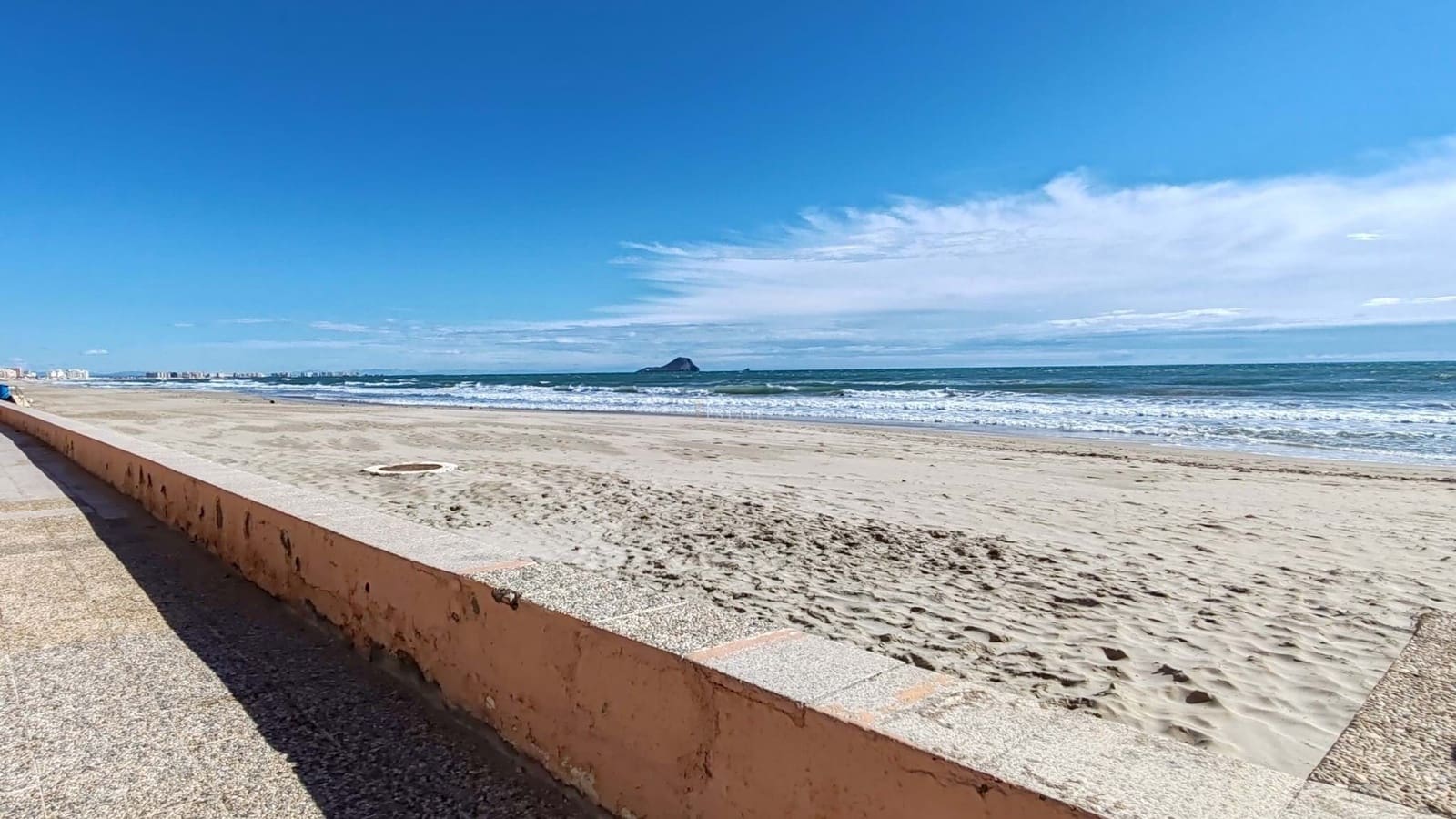 1 chambre Appartement à vendre à La Manga del Mar Menor avec piscine garage - 125 000 € (Ref: 9844038)