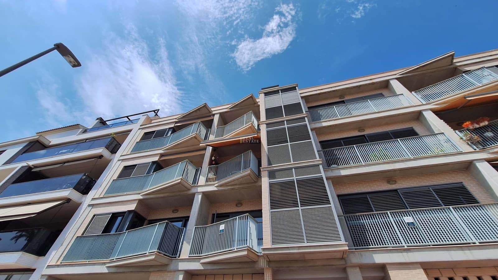 4 bedroom Apartment for sale in Murcia city with garage - € 326,000 (Ref: 9844581)