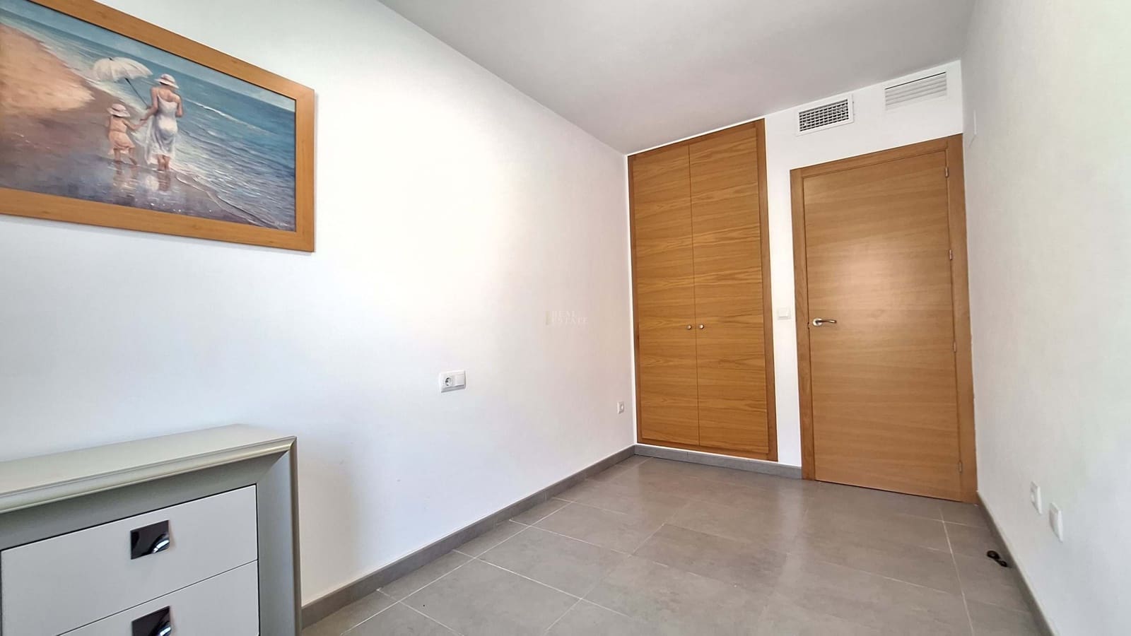 4 bedroom Apartment for sale in Murcia city with garage - € 326,000 (Ref: 9844581)