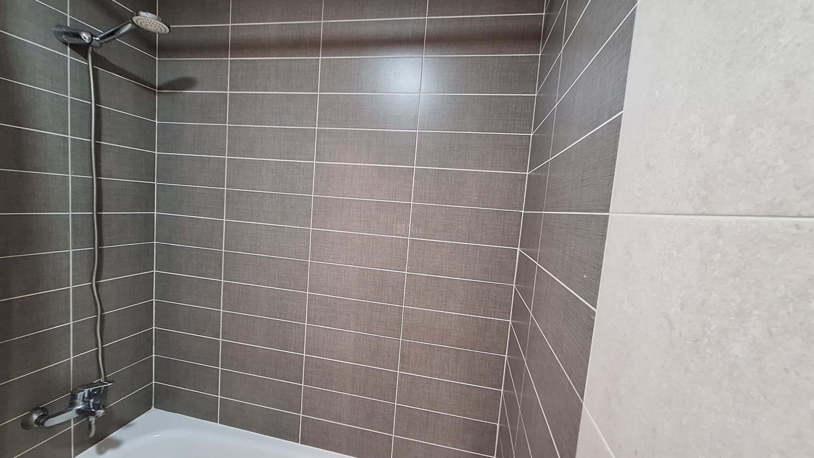 4 bedroom Apartment for sale in Murcia city with garage - € 326,000 (Ref: 9844581)
