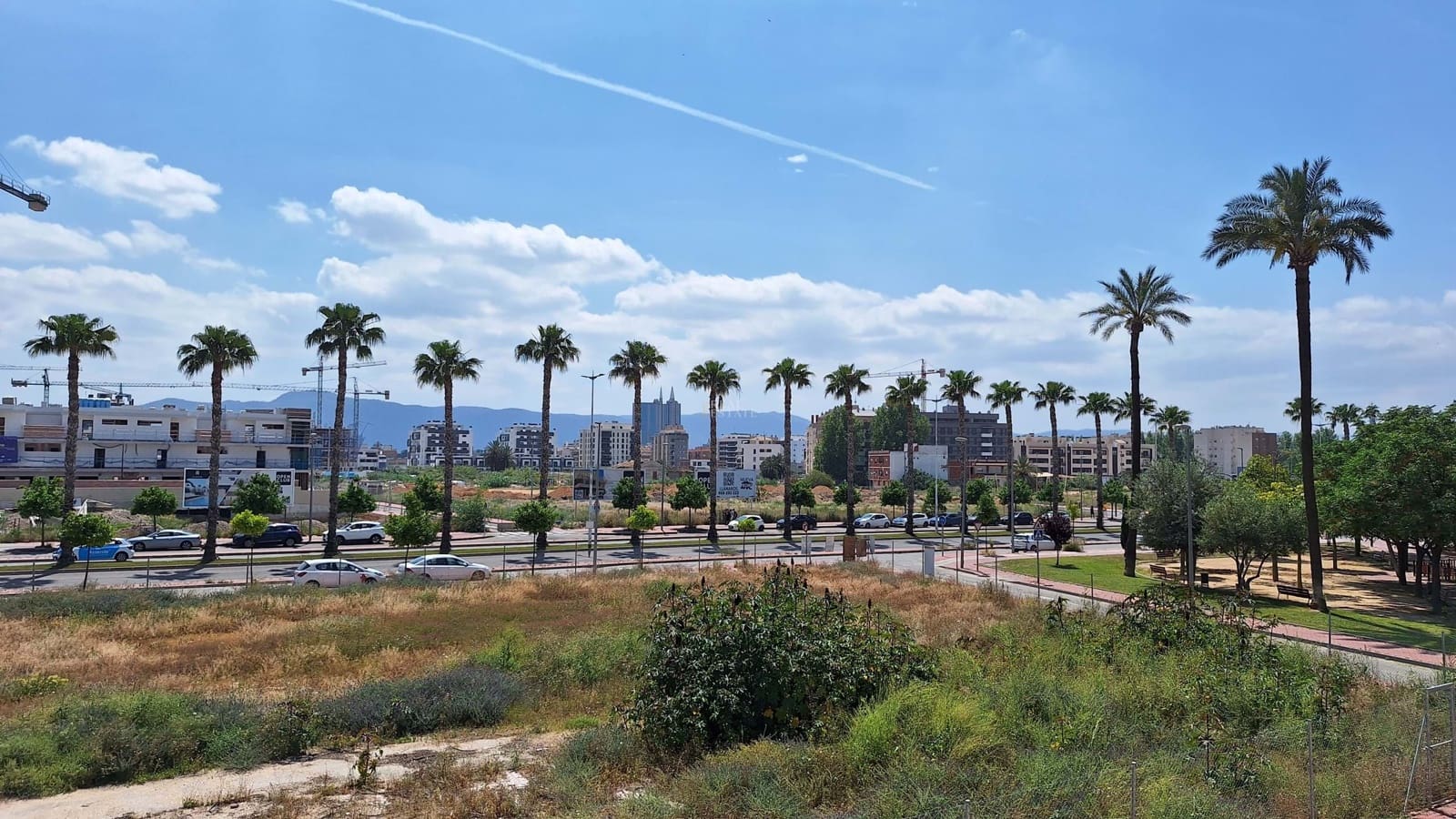 4 bedroom Apartment for sale in Murcia city with garage - € 326,000 (Ref: 9844581)
