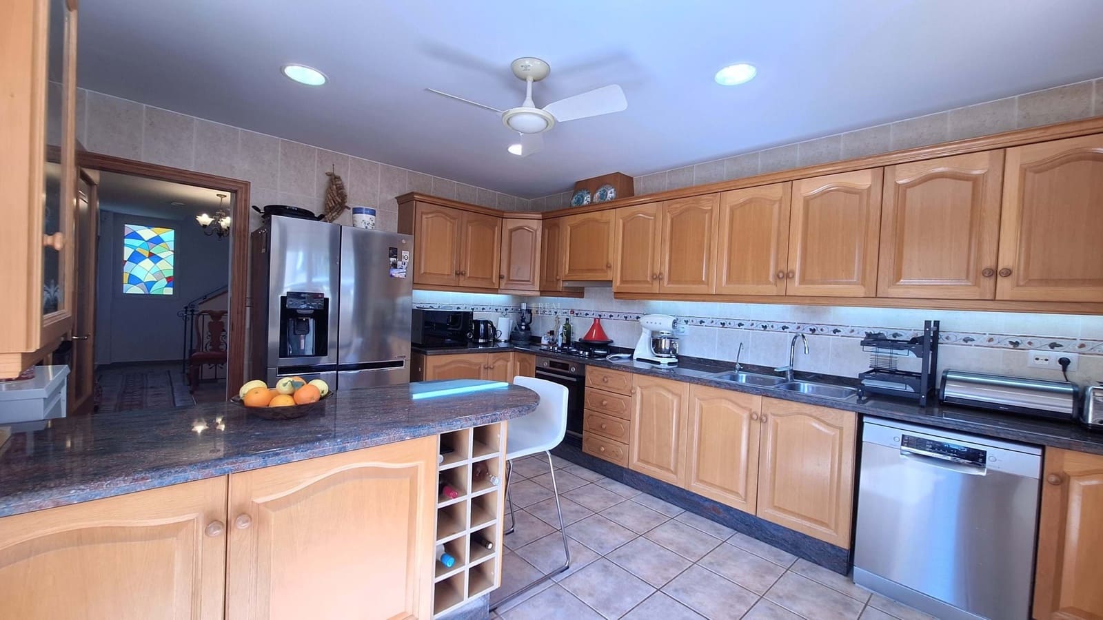 6 bedroom Villa for sale in Barx with pool garage - € 550,000 (Ref: 9848255)
