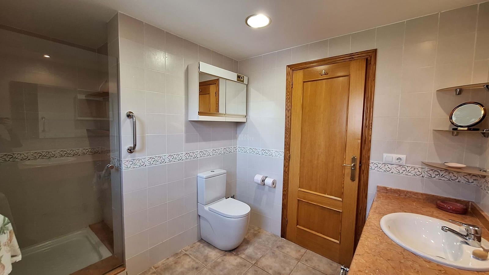 6 bedroom Villa for sale in Barx with pool garage - € 550,000 (Ref: 9848255)