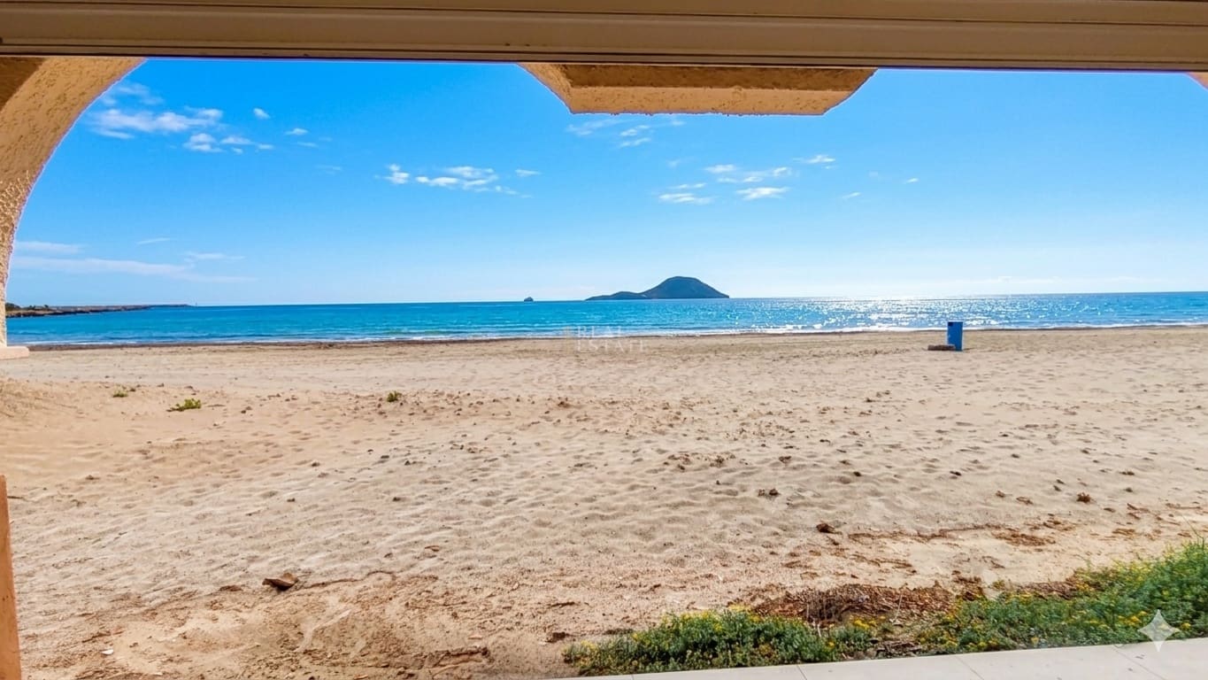 3 sovrum Villa till salu i La Manga del Mar Menor med pool garage - 699 000 € (Ref: 9849935)