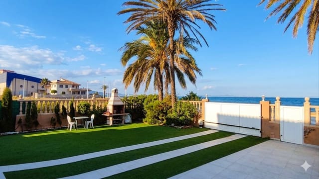 3 sovrum Villa till salu i La Manga del Mar Menor med pool garage - 699 000 € (Ref: 9849935)