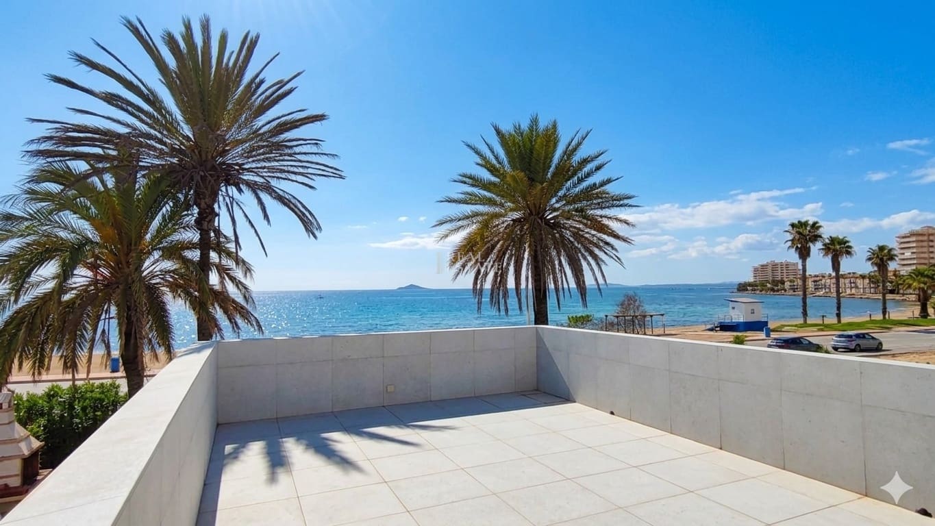 3 sovrum Villa till salu i La Manga del Mar Menor med pool garage - 699 000 € (Ref: 9849935)