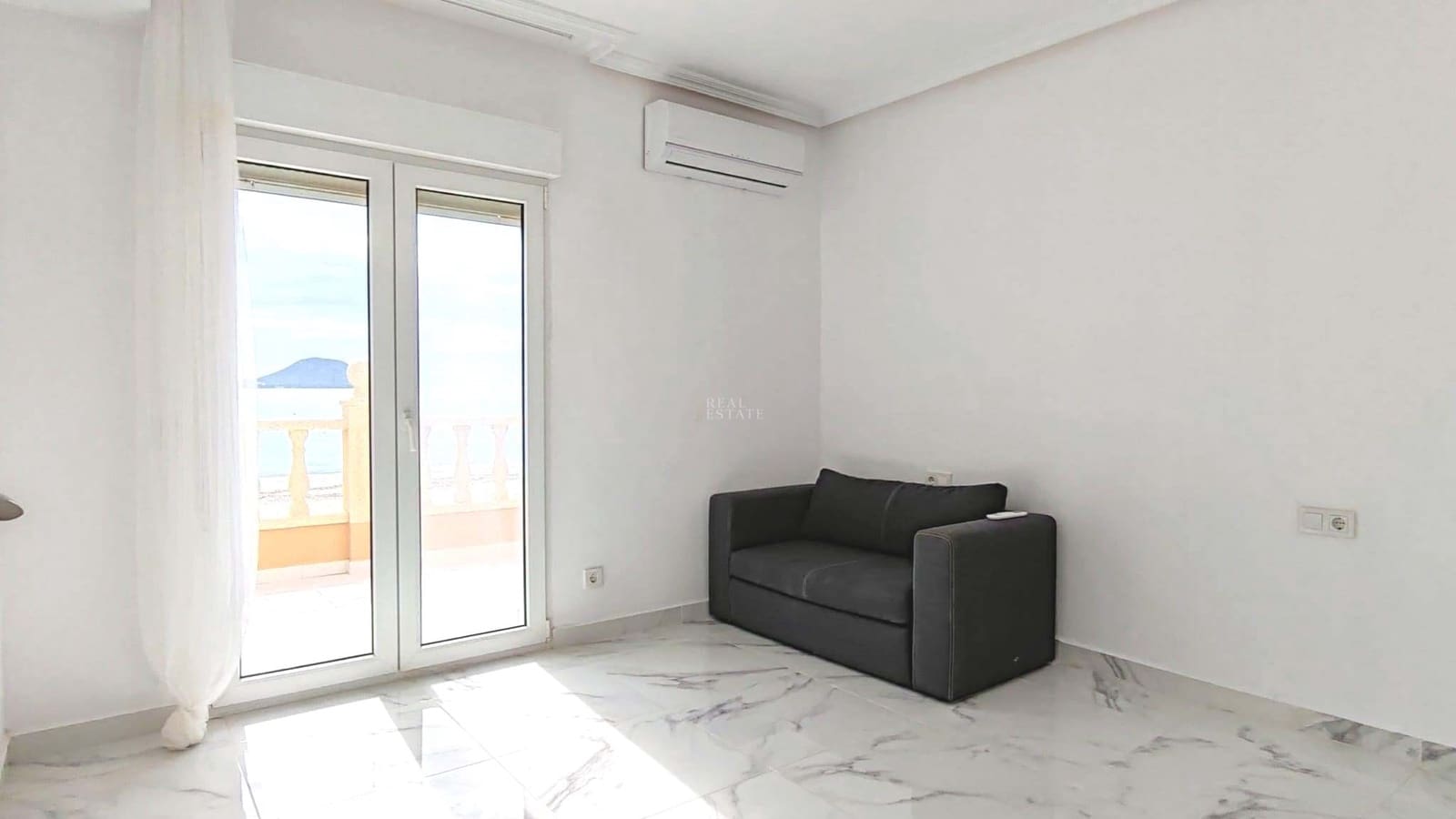 3 sovrum Villa till salu i La Manga del Mar Menor med pool garage - 699 000 € (Ref: 9849935)