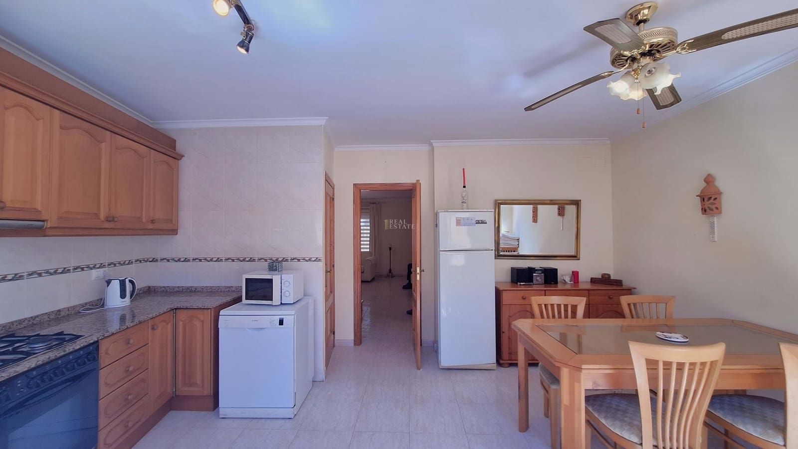 Casa de 3 habitaciones en Orba en venta con garaje - 285.000 € (Ref: 9854533)