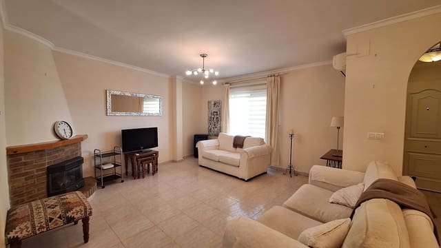 Casa de 3 habitaciones en Orba en venta con garaje - 285.000 € (Ref: 9854533)