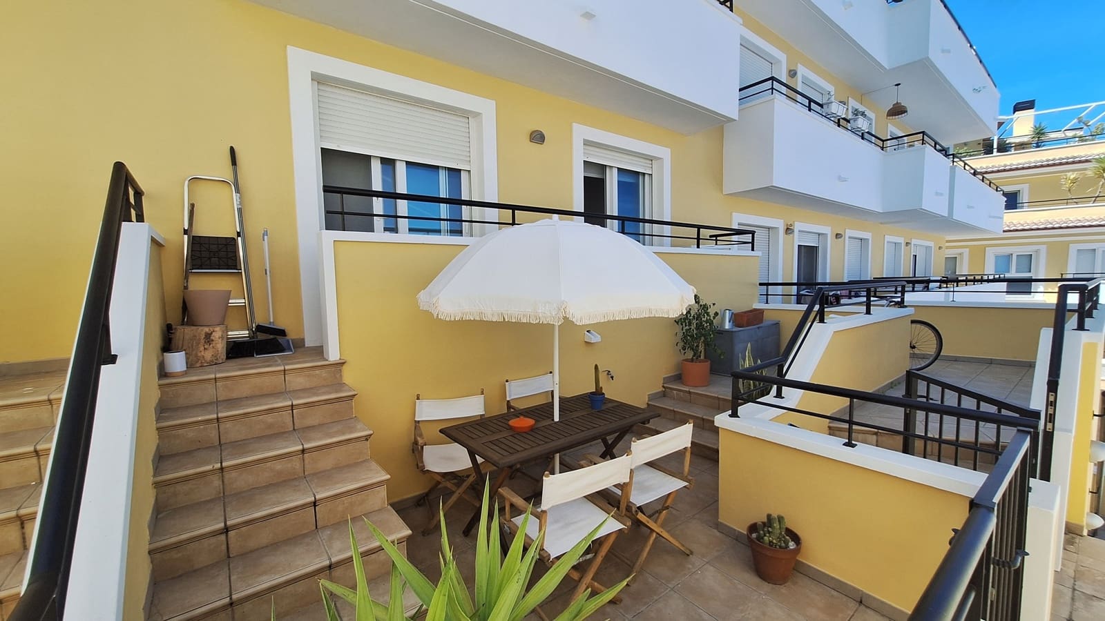 2 slaapkamer Appartement te koop in Javea / Xabia met zwembad - € 289.950 (Ref: 9863876)