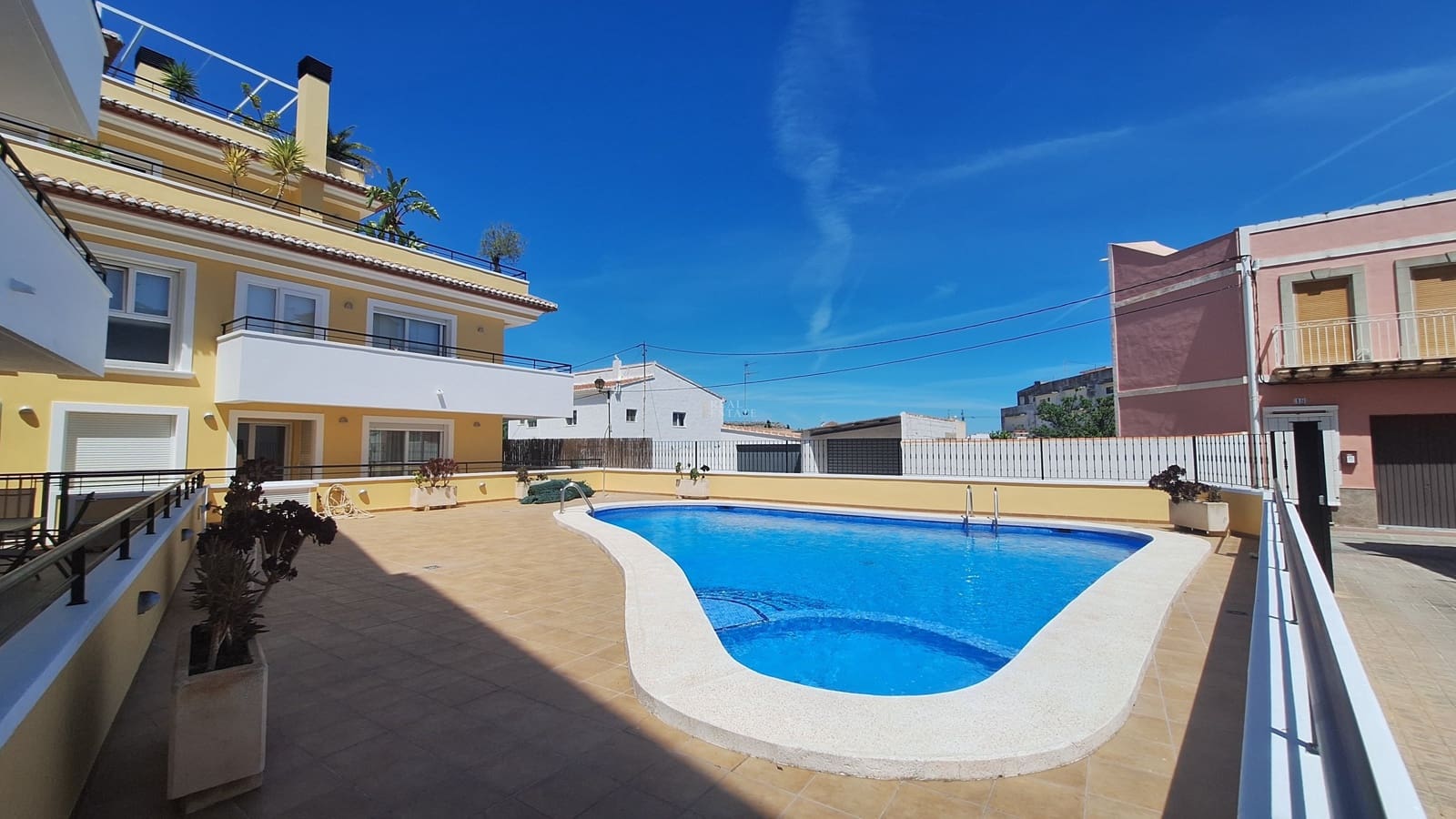 2 slaapkamer Appartement te koop in Javea / Xabia met zwembad - € 289.950 (Ref: 9863876)