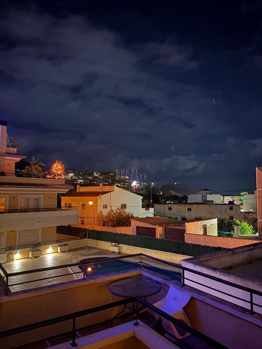 2 slaapkamer Appartement te koop in Javea / Xabia met zwembad - € 279.950 (Ref: 9863876)