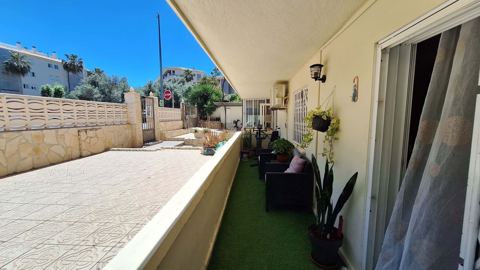 2 bedroom Apartment for sale in Alfaz del Pi / L'Alfas del Pi with garage - € 189,950 (Ref: 9867372)