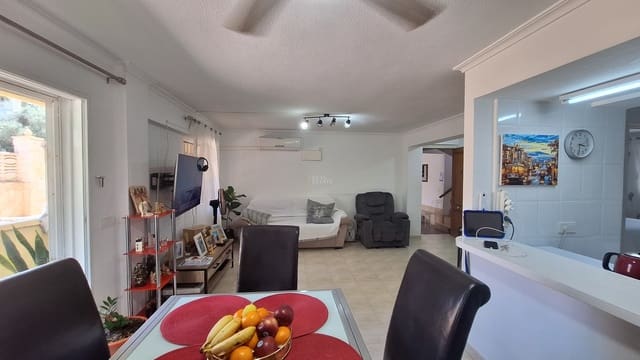 Apartamento de 2 habitaciones en Alfaz del Pi / L'Alfàs del Pi en venta con garaje - 189.950 € (Ref: 9867372)