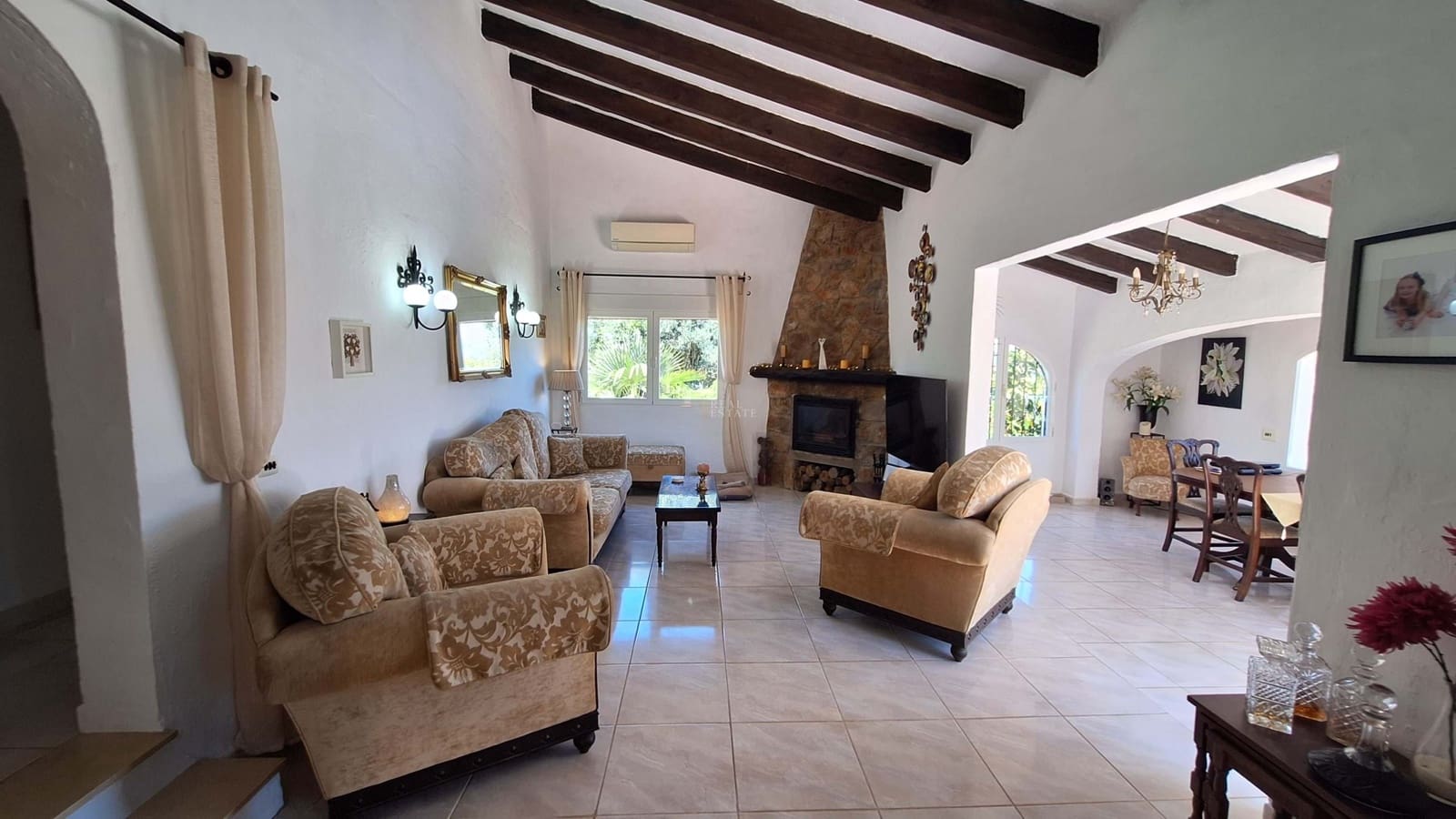 6 sovrum Villa till salu i Orba med pool garage - 525 000 € (Ref: 9867949)