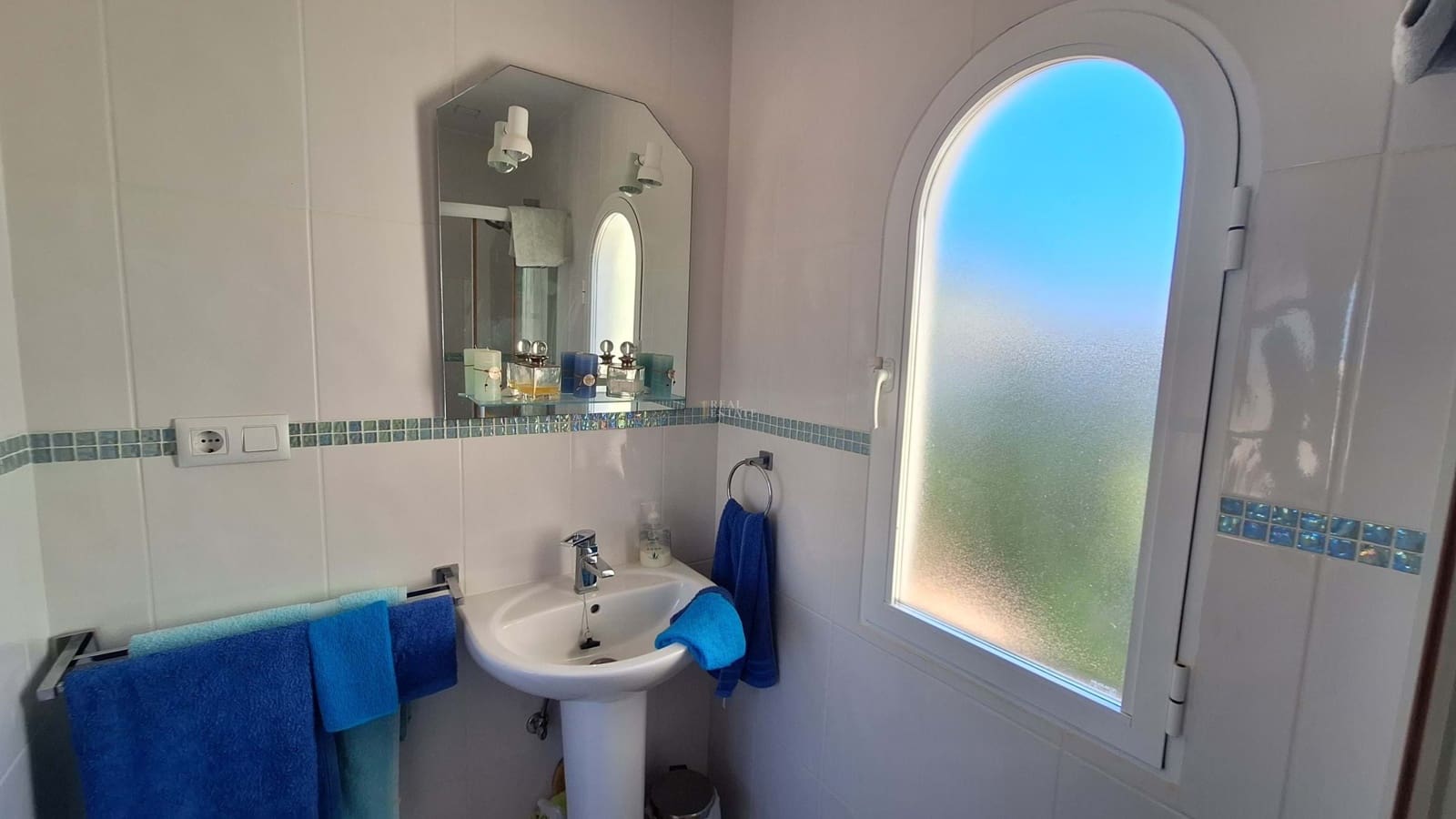 6 sovrum Villa till salu i Orba med pool garage - 525 000 € (Ref: 9867949)
