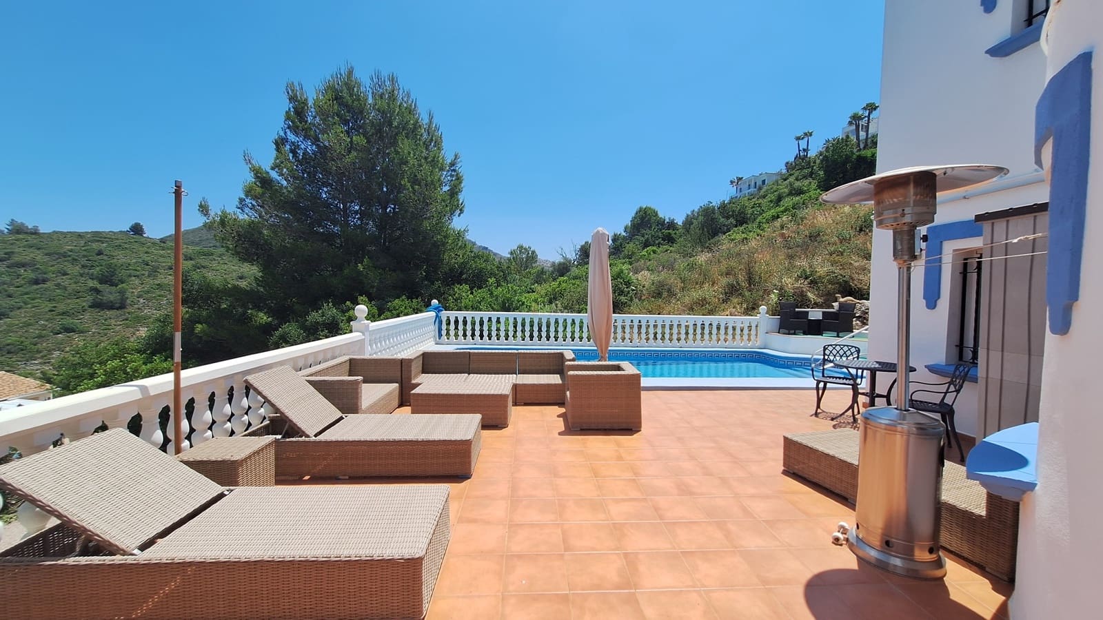 4 camera da letto Villa in vendita in Rafol de Almunia con piscina - 450.000 € (Rif: 9880317)