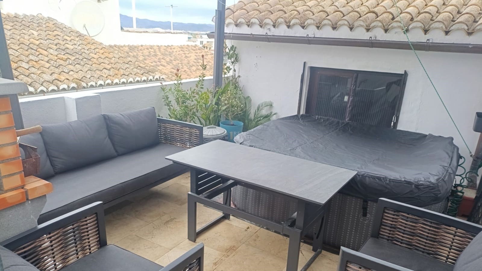 3 bedroom Townhouse for sale in Oliva - € 159,950 (Ref: 9883764)