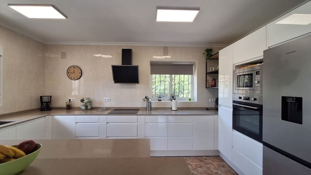 2 slaapkamer Villa te koop in Alcalalí / Alcanalí - € 450.000 (Ref: 9885302)