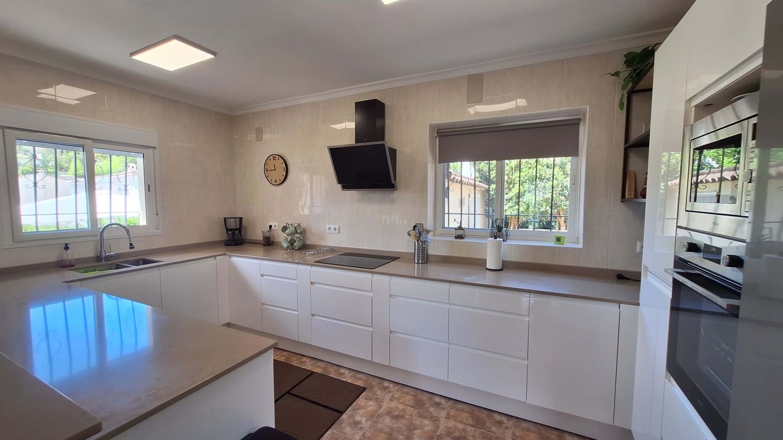2 slaapkamer Villa te koop in Alcalali / Alcanali met zwembad - € 450.000 (Ref: 9885302)