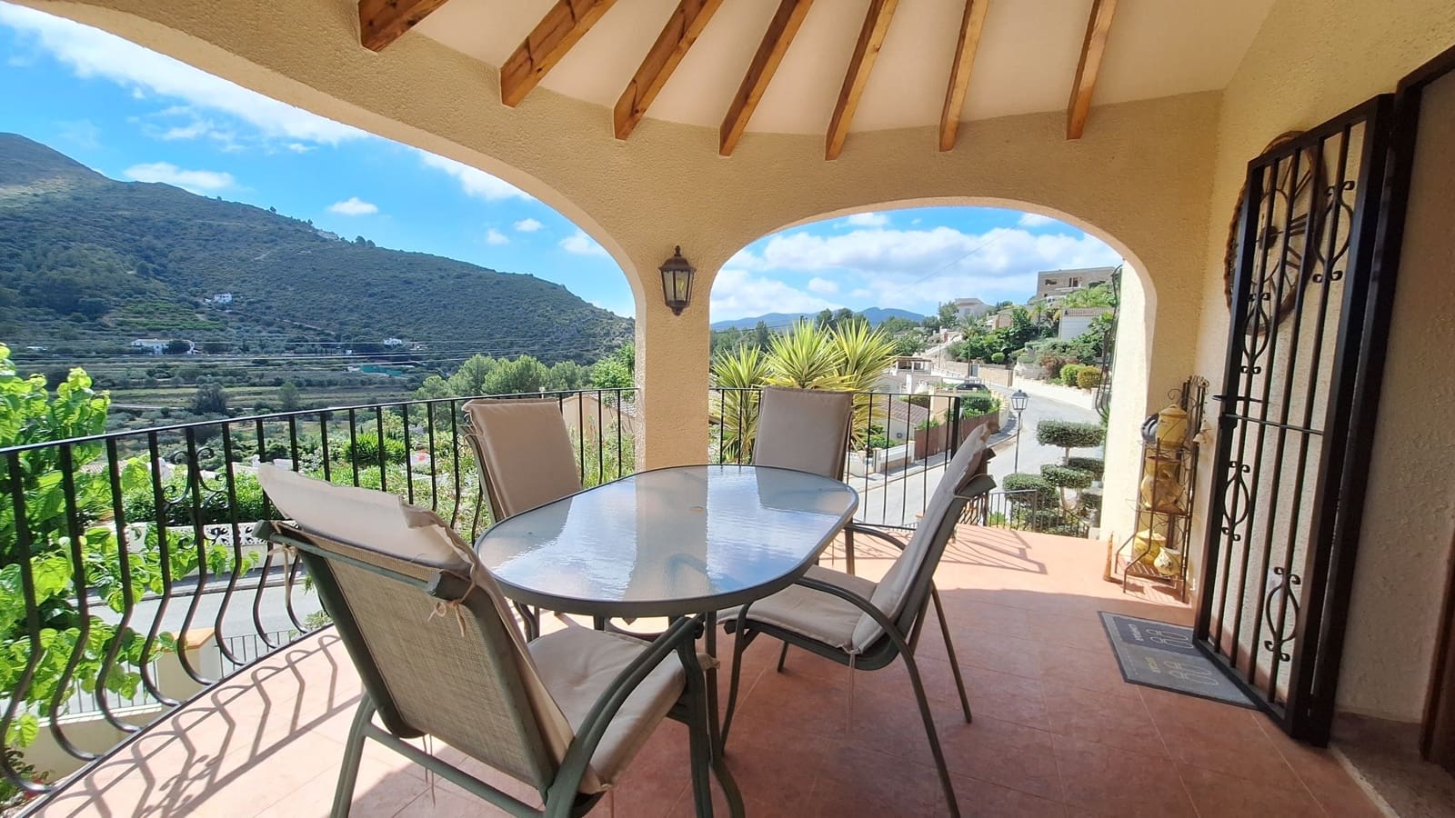 2 slaapkamer Villa te koop in Alcalali / Alcanali met zwembad - € 450.000 (Ref: 9885302)