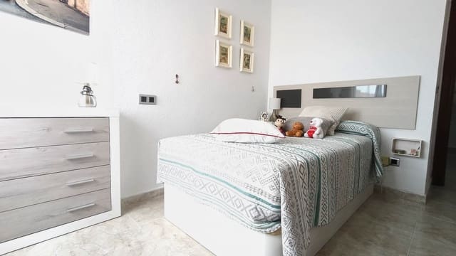 2 makuuhuone Huoneisto myytävänä paikassa Santa Pola - 220 000 € (Ref: 9889220)