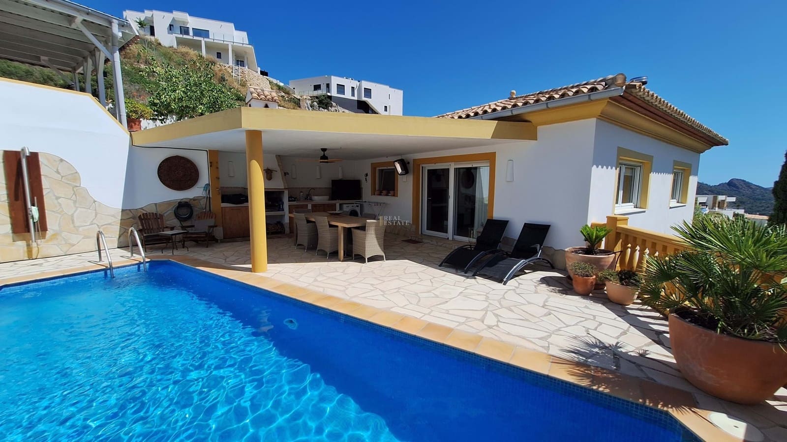 3 soveværelse Villa til salg i Pedreguer med swimmingpool - € 500.000 (Ref: 9906588)