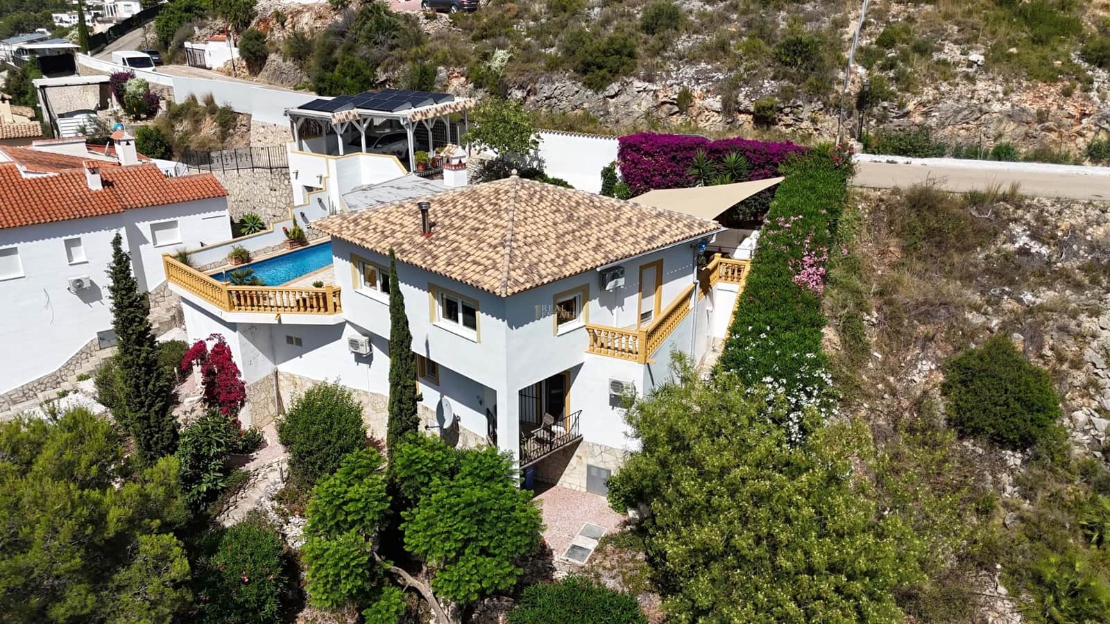 3 soveværelse Villa til salg i Pedreguer med swimmingpool - € 500.000 (Ref: 9906588)