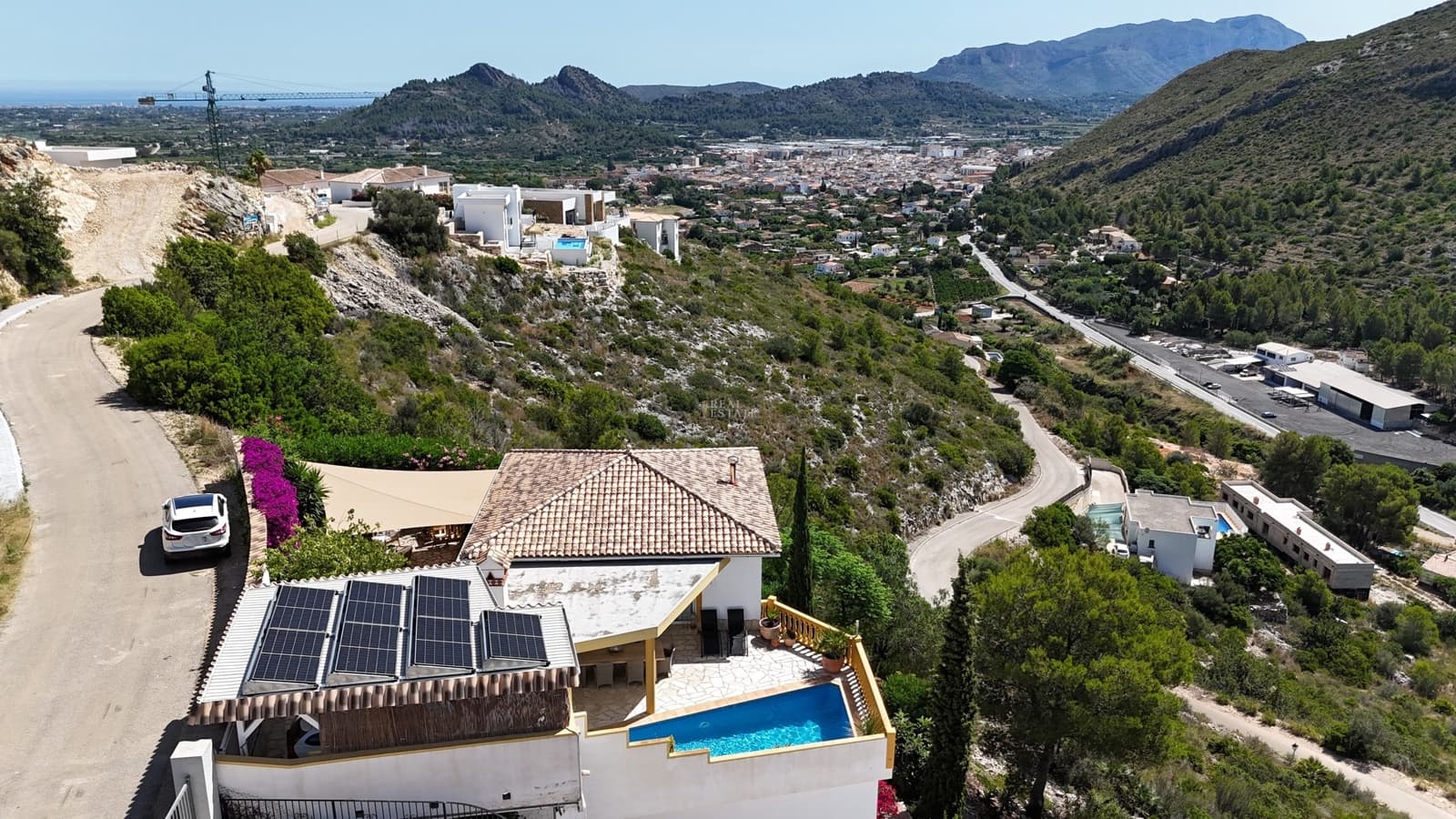 3 soveværelse Villa til salg i Pedreguer med swimmingpool - € 500.000 (Ref: 9906588)