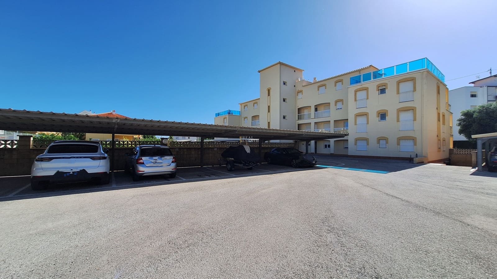 2 makuuhuone Huoneisto myytävänä paikassa Denia mukana uima-altaan 
autotalli - 279 950 € (Ref: 9906589)