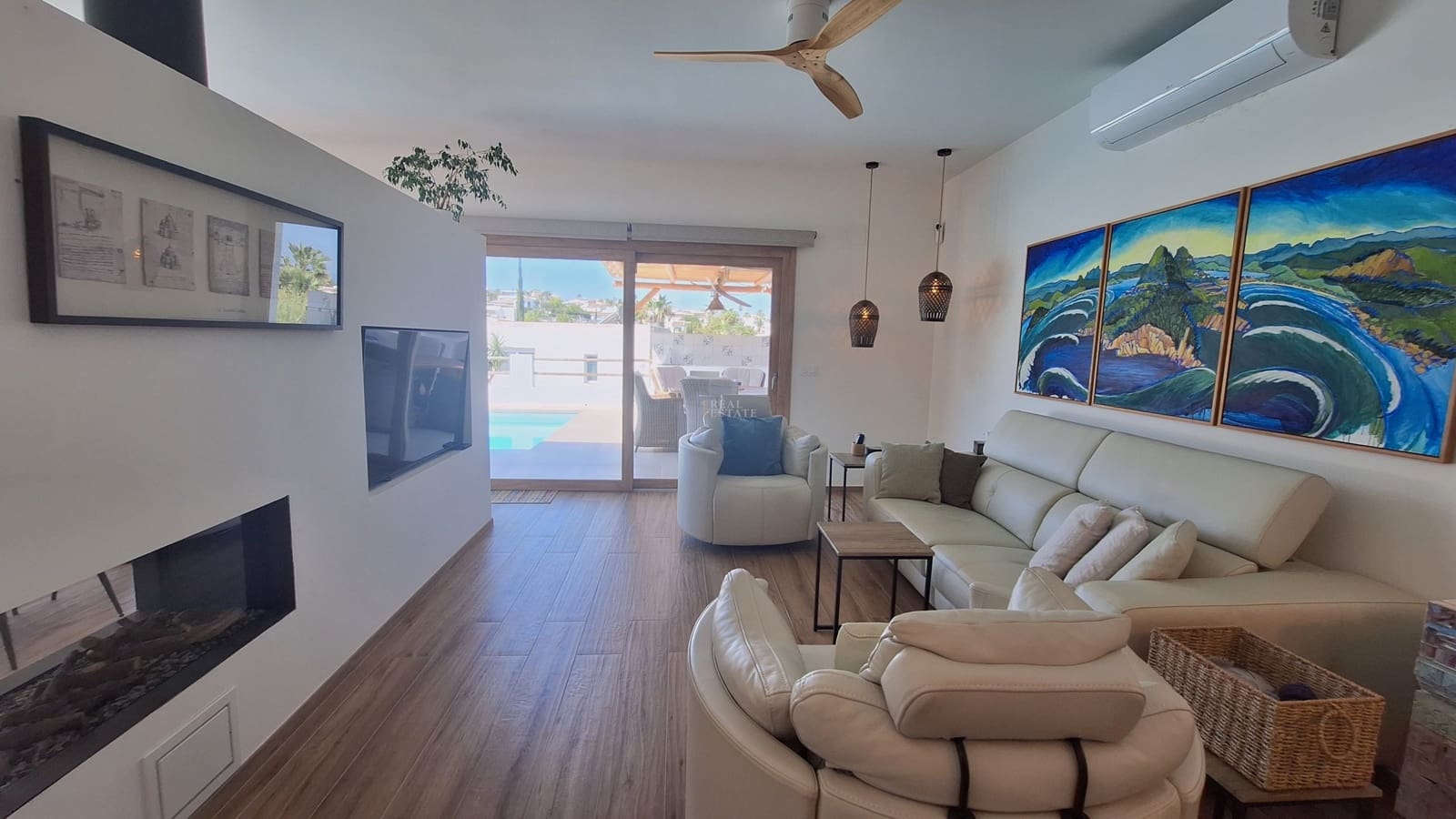 3 bedroom Villa for sale in Javea / Xabia with pool - € 840,000 (Ref: 9918922)