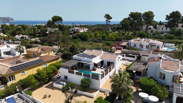 3 bedroom Villa for sale in Javea / Xàbia with pool - € 840,000 (Ref: 9918922)