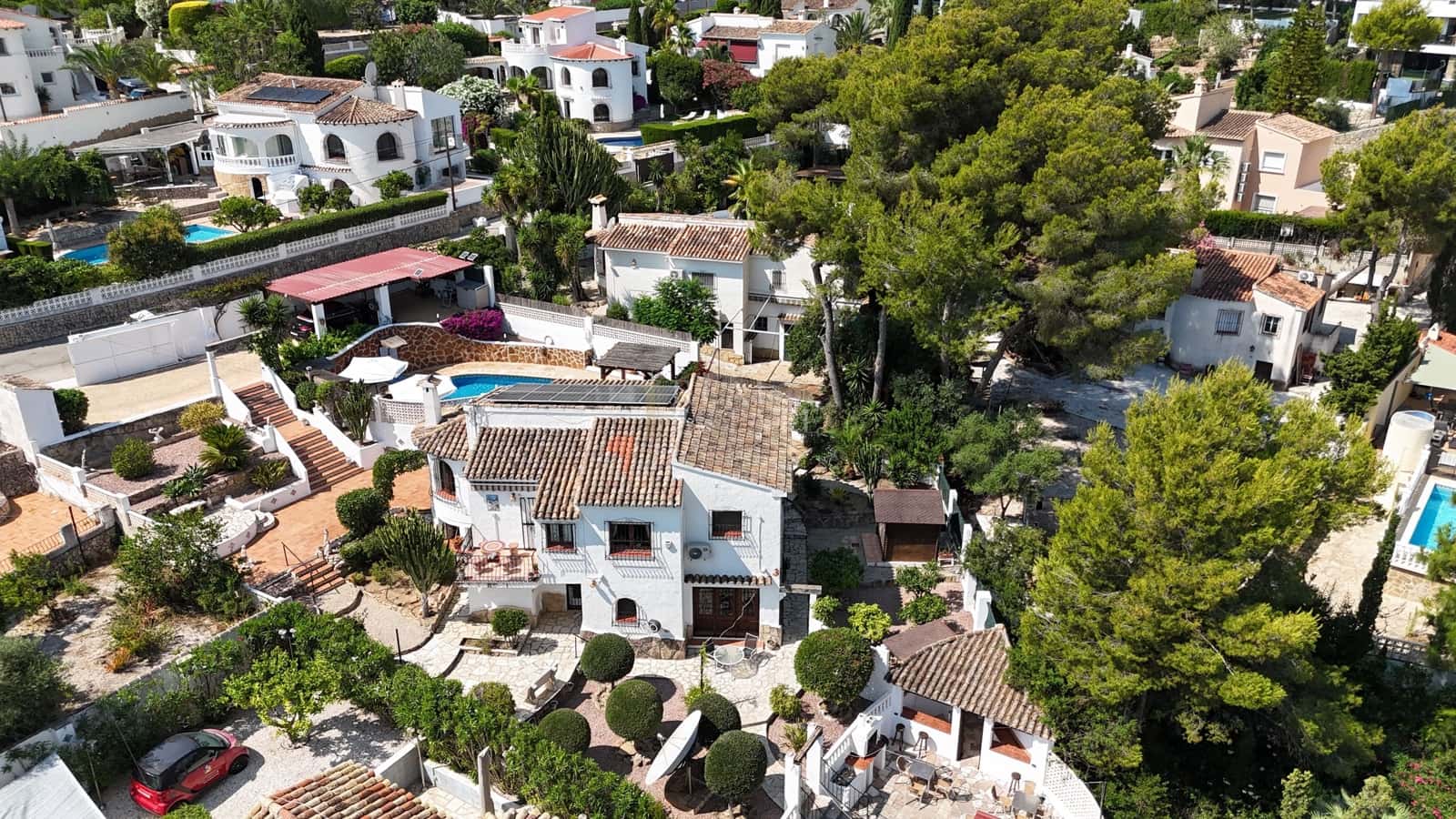 4 soveværelse Villa til salg i Moraira med swimmingpool garage - € 650.000 (Ref: 9938758)