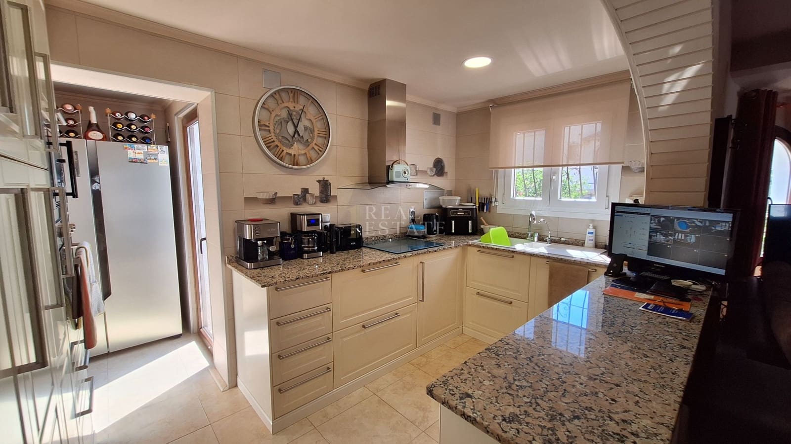 4 soveværelse Villa til salg i Moraira med swimmingpool garage - € 650.000 (Ref: 9938758)