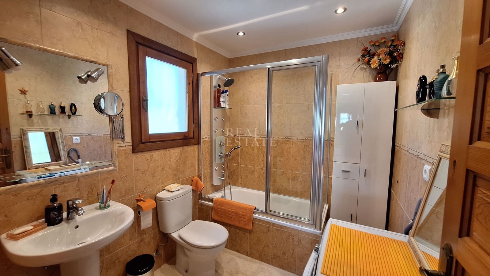 4 soveværelse Villa til salg i Moraira med swimmingpool garage - € 650.000 (Ref: 9938758)