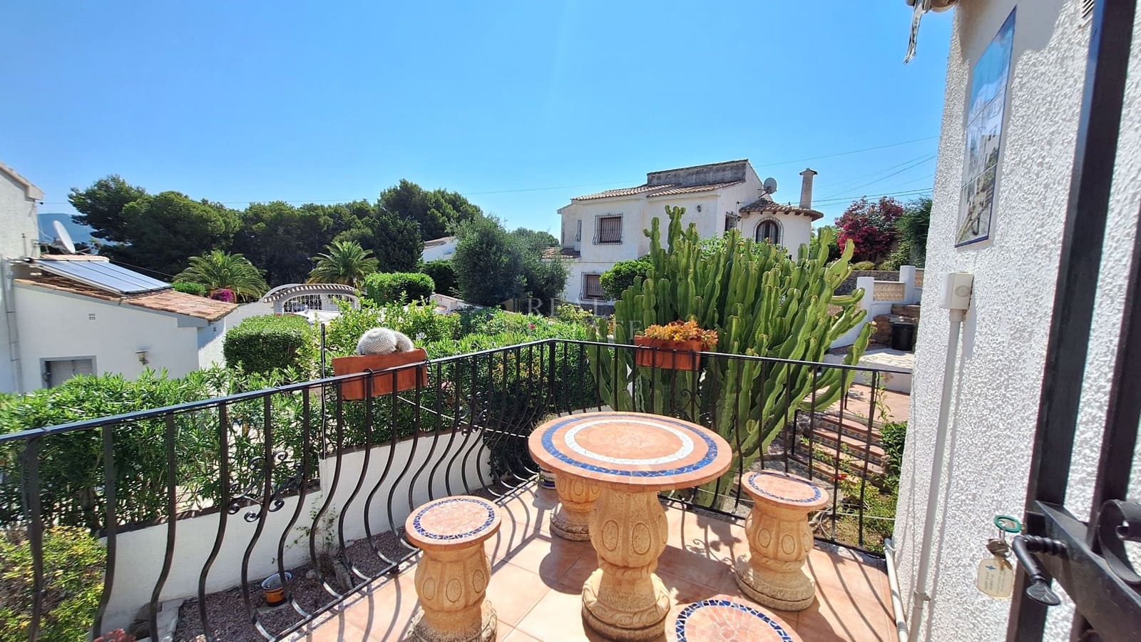 4 soveværelse Villa til salg i Moraira med swimmingpool garage - € 650.000 (Ref: 9938758)