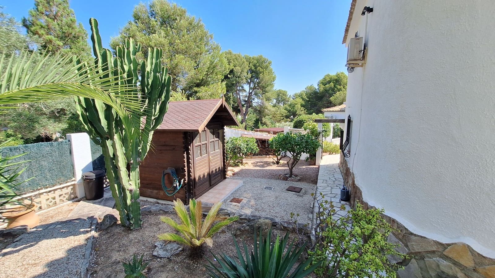 4 soveværelse Villa til salg i Moraira med swimmingpool garage - € 650.000 (Ref: 9938758)