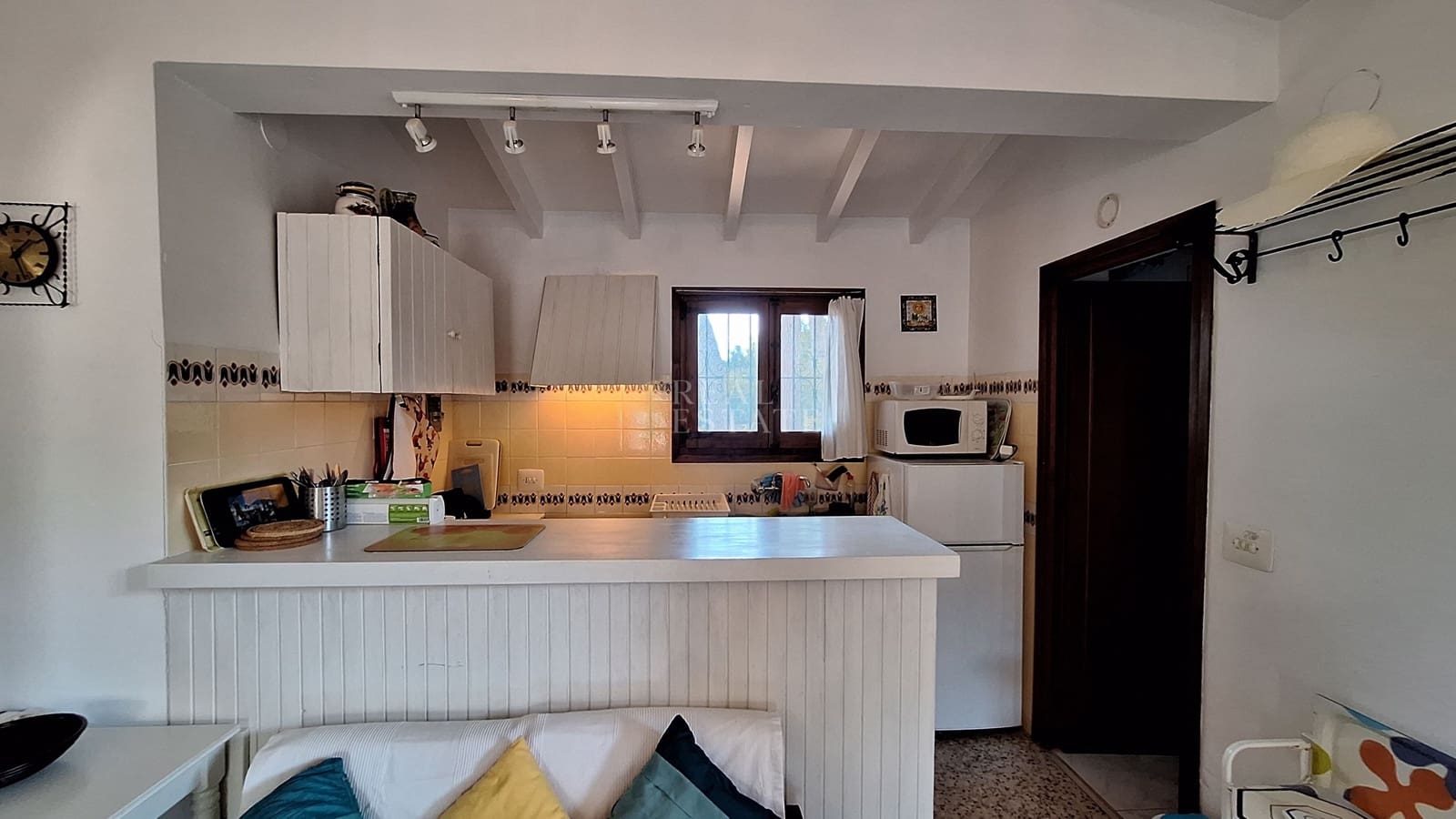 2 bedroom Villa for sale in Moraira with pool - € 425,000 (Ref: 9939140)