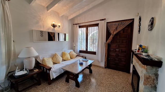 2 bedroom Villa for sale in Moraira, Teulada-Moraira with pool - € 425,000 (Ref: 9939140)