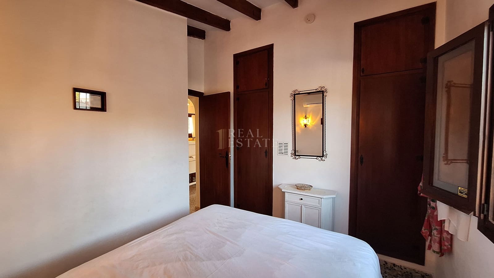 2 bedroom Villa for sale in Moraira with pool - € 425,000 (Ref: 9939140)