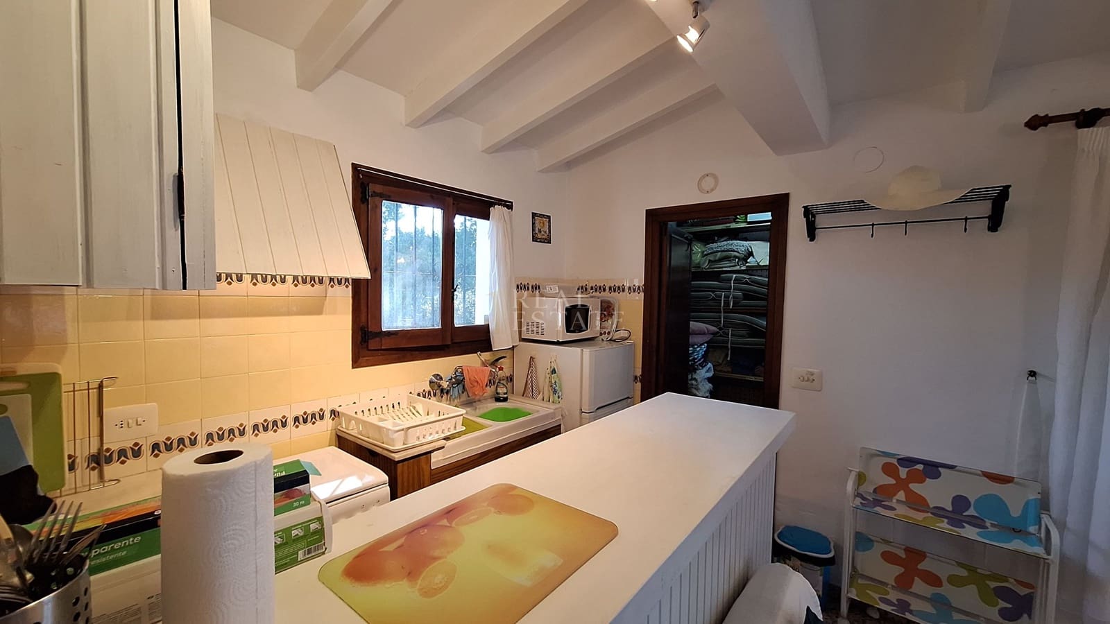 2 bedroom Villa for sale in Moraira with pool - € 425,000 (Ref: 9939140)