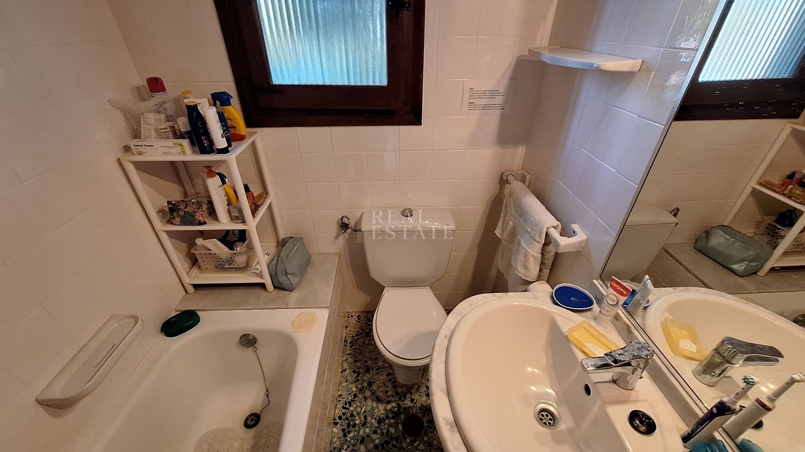 2 bedroom Villa for sale in Moraira with pool - € 425,000 (Ref: 9939140)