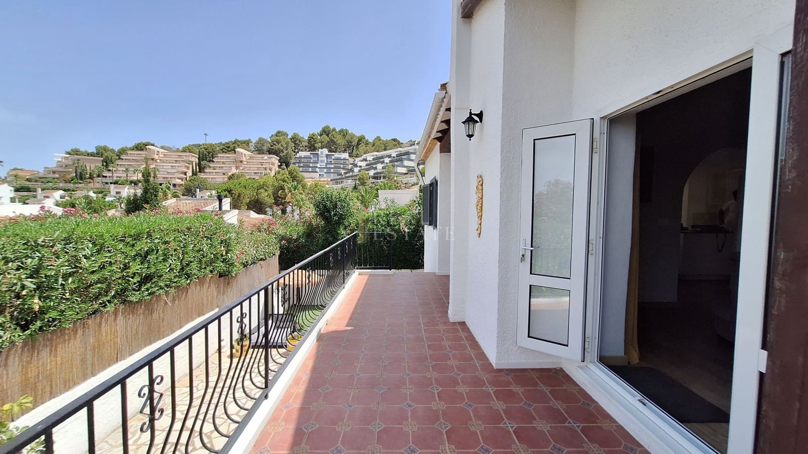3 bedroom Villa for sale in Denia with pool - € 345,000 (Ref: 9961751)