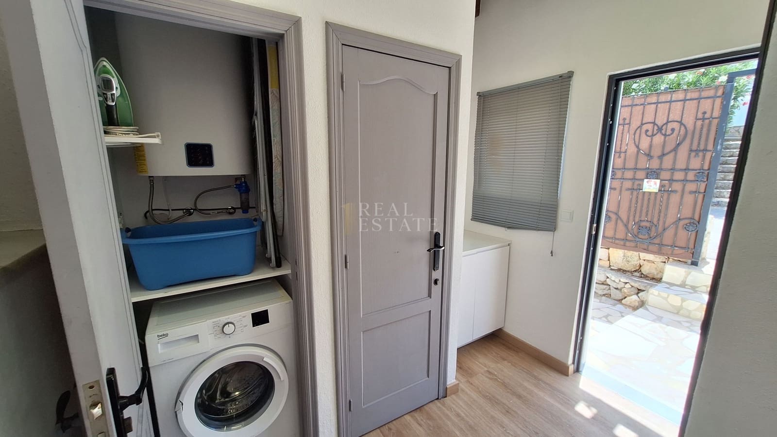 3 bedroom Villa for sale in Denia with pool - € 345,000 (Ref: 9961751)