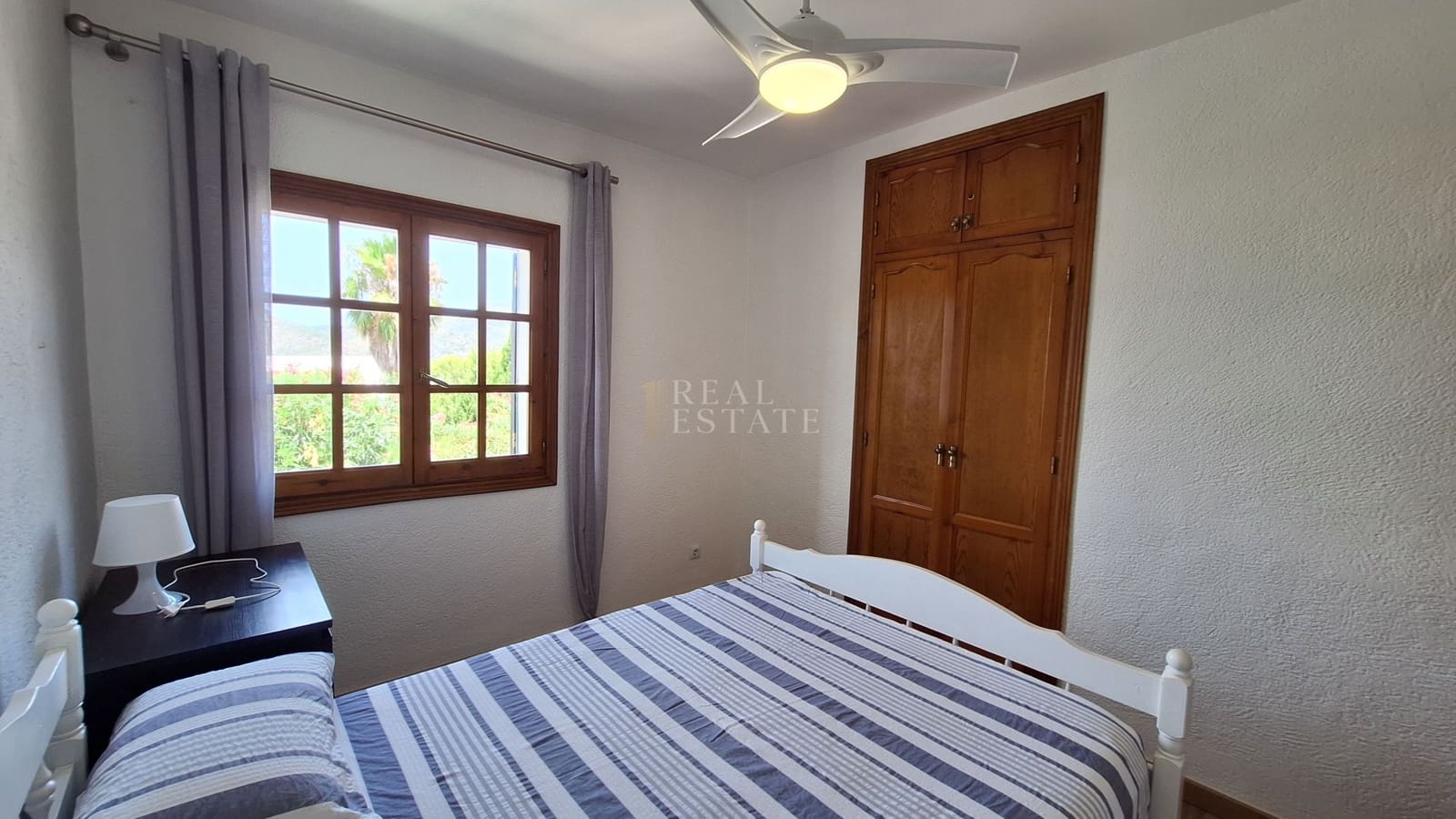 3 bedroom Villa for sale in Denia with pool - € 345,000 (Ref: 9961751)