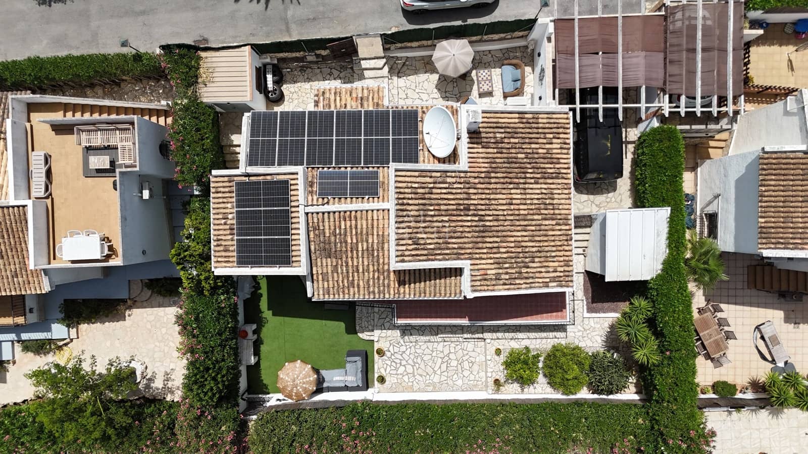 3 bedroom Villa for sale in Denia with pool - € 345,000 (Ref: 9961751)